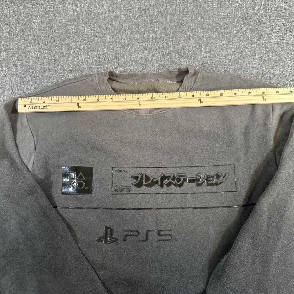 PlayStation PS5 Crewneck Sweatshirt Mens Large Gray Black Graphic - Picture 3 of 6